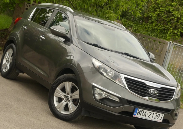 Kia Sportage cena 39700 przebieg: 185000, rok produkcji 2011 z Radom małe 277